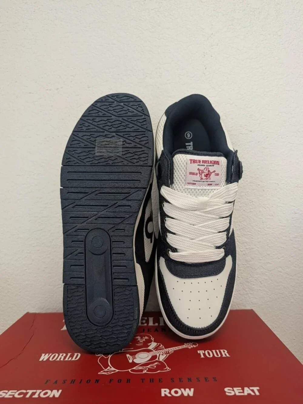True Religion Travis Sneaker Size 9 Men - O